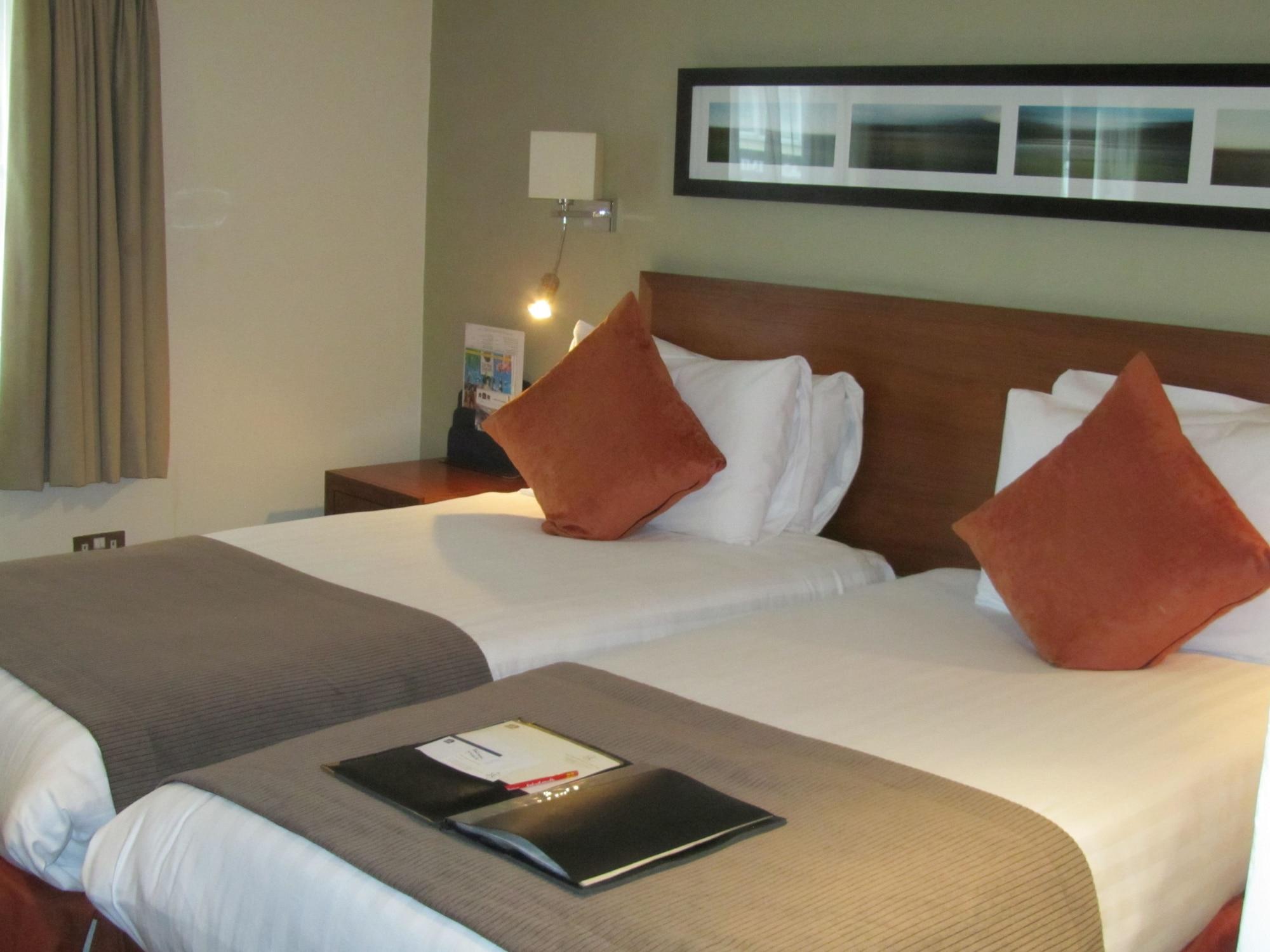 Best Western The Rose & Crown Hotel Colchester Extérieur photo