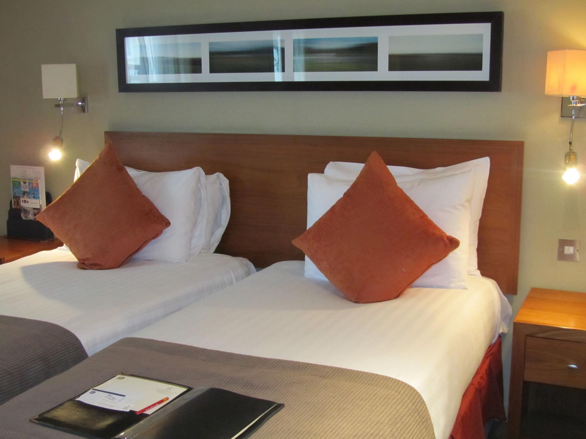 Best Western The Rose & Crown Hotel Colchester Extérieur photo