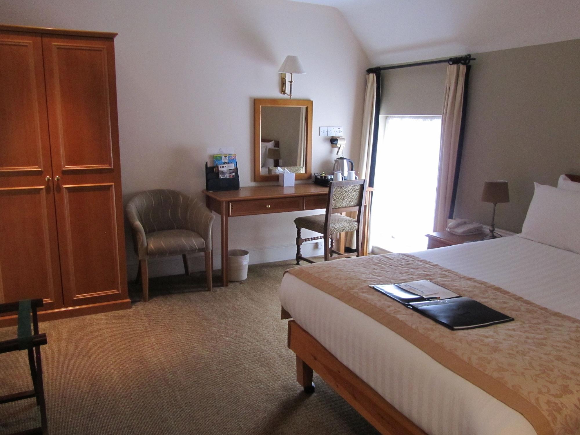 Best Western The Rose & Crown Hotel Colchester Extérieur photo