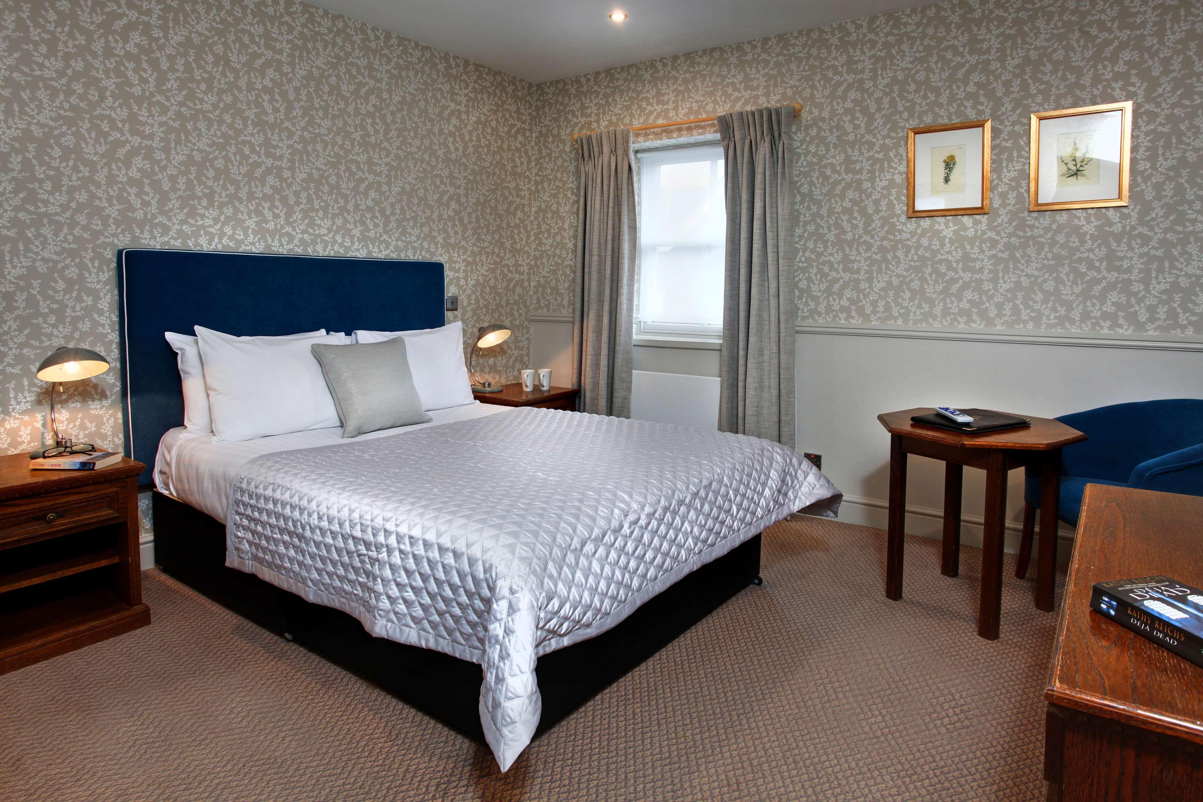 Best Western The Rose & Crown Hotel Colchester Extérieur photo